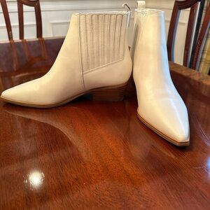 Marc Fischer Size 6, Women's Cream Ankle Boots - Sleek Pointed Toe Chelsea Style